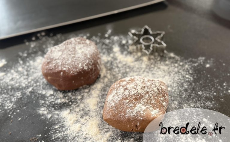 préparation de la pâte des bredele fourré chocolat cannelle préparation de la pâte des bredele fourré chocolat cannelle